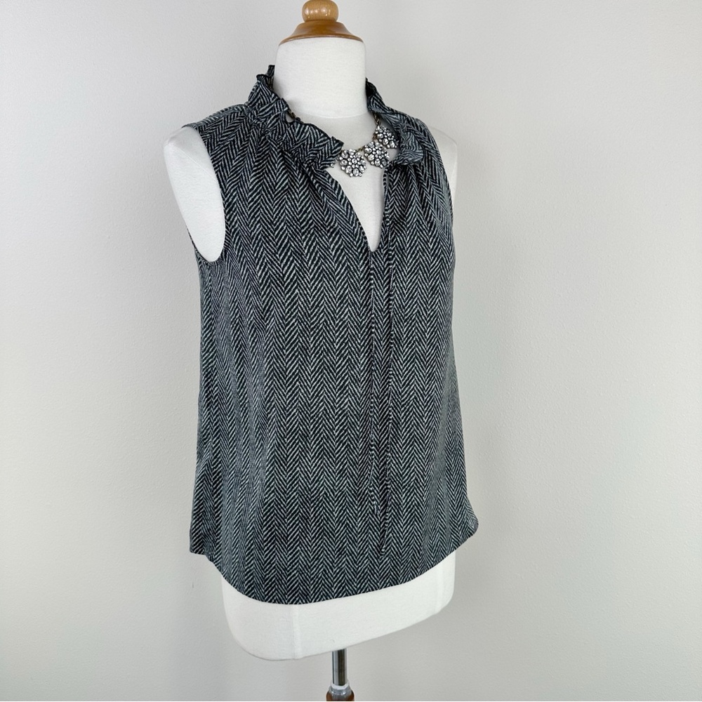 J.Crew Sleeveless Rushing Collar Steel Gray Chevron Blouse Size 2